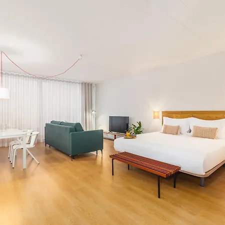 Dream On - Almada Lofts Apartment
